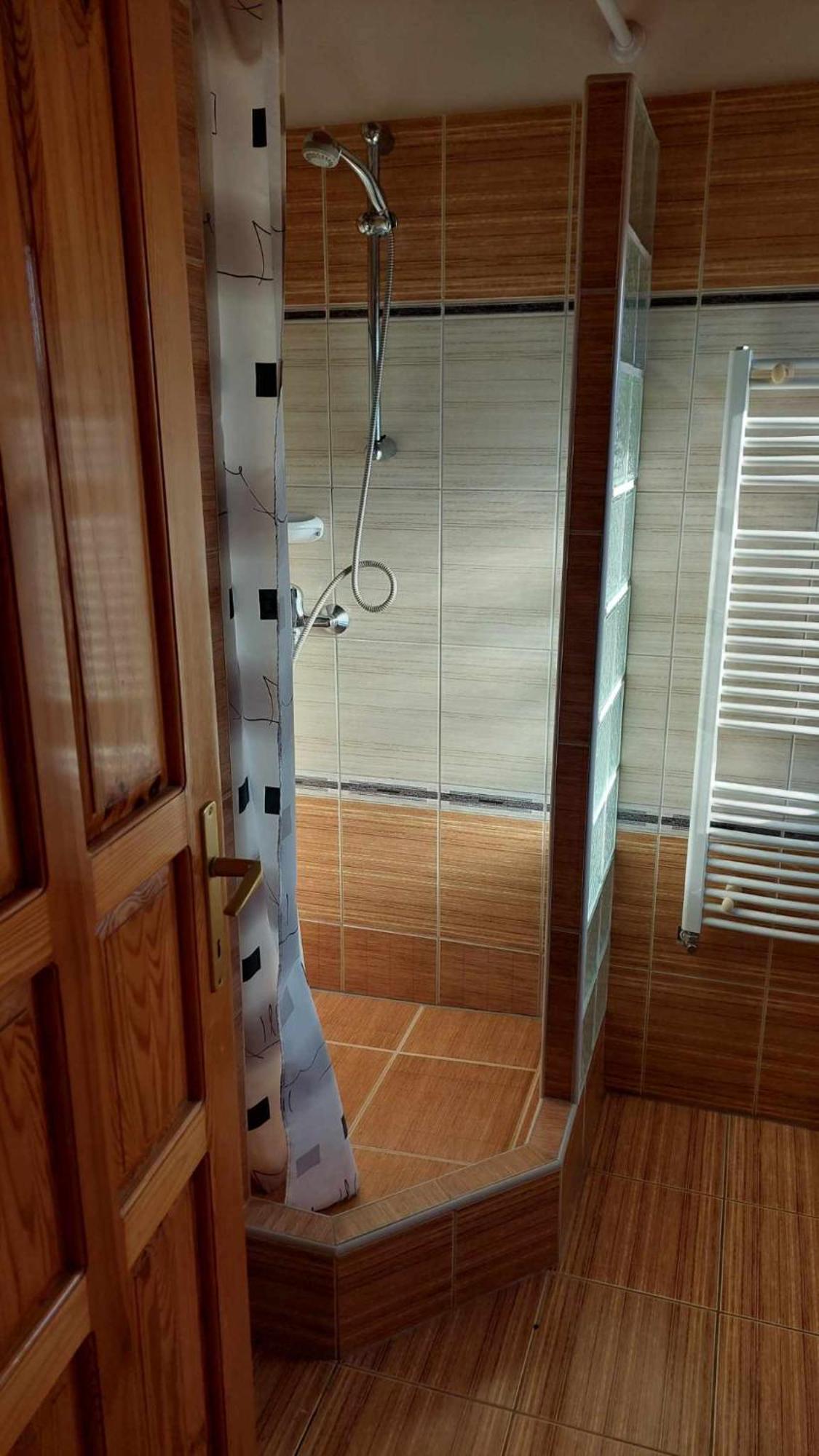 Mediterran Apartman Es Vendeghaz Hajdúszoboszló Exterior foto